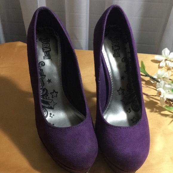 BRASH HEELS - Picture 4 of 5